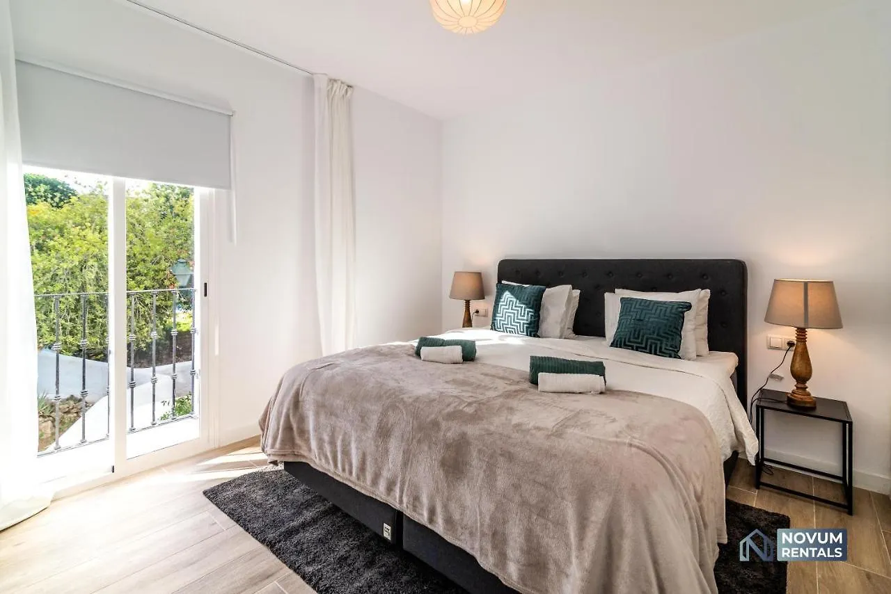 Sierra Park - 18 Newly Renovated Apartments With Pool, Gym, Jacuzzi And Padel Marbella
