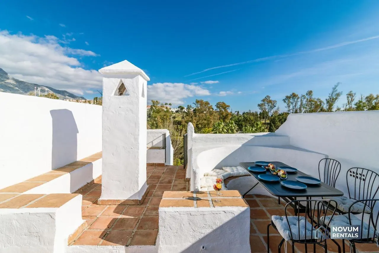 Sierra Park - 18 Newly Renovated Apartments With Pool, Gym, Jacuzzi And Padel Marbella Spain