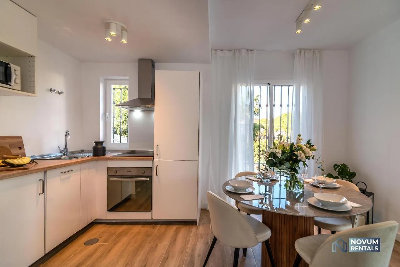 Sierra Park - 18 Newly Renovated Apartments With Pool, Gym, Jacuzzi And Padel Marbella