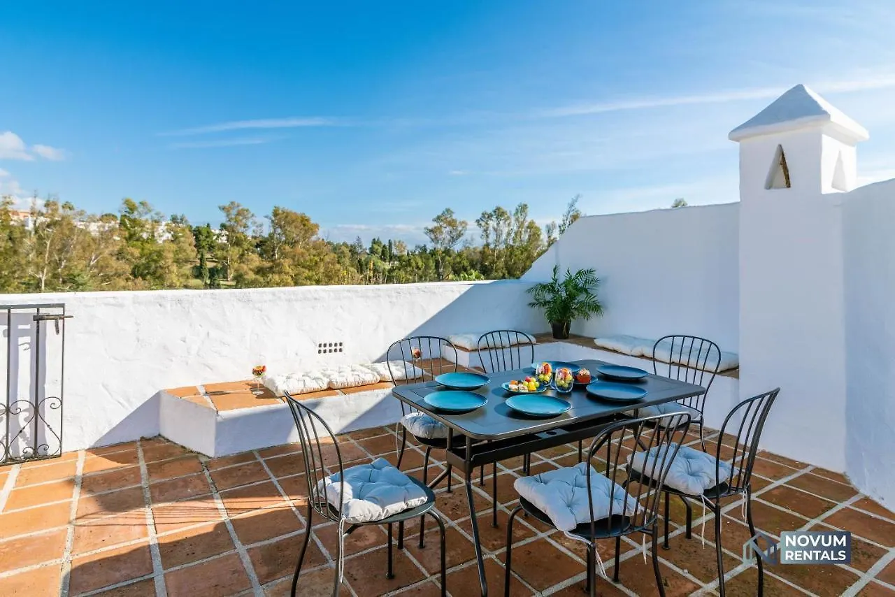 Sierra Park - 18 Newly Renovated Apartments With Pool, Gym, Jacuzzi And Padel Marbella