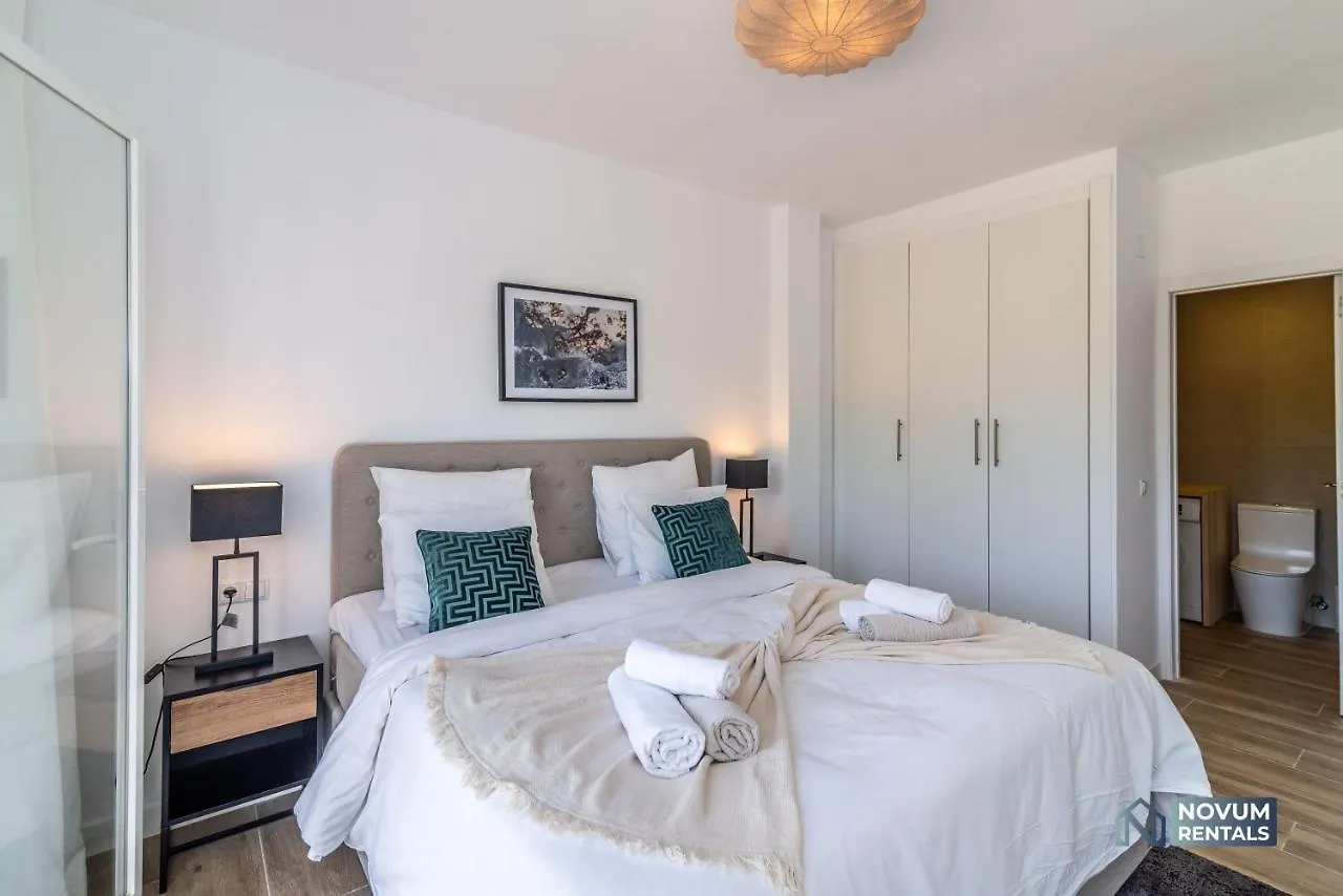Sierra Park - 18 Newly Renovated Apartments With Pool, Gym, Jacuzzi And Padel Marbella