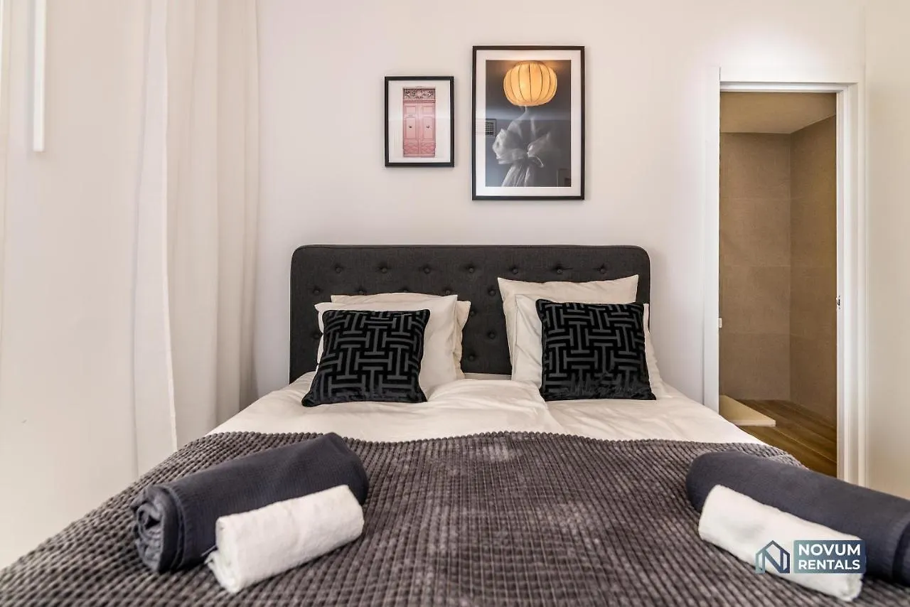 Sierra Park - 18 Newly Renovated Apartments With Pool, Gym, Jacuzzi And Padel Marbella
