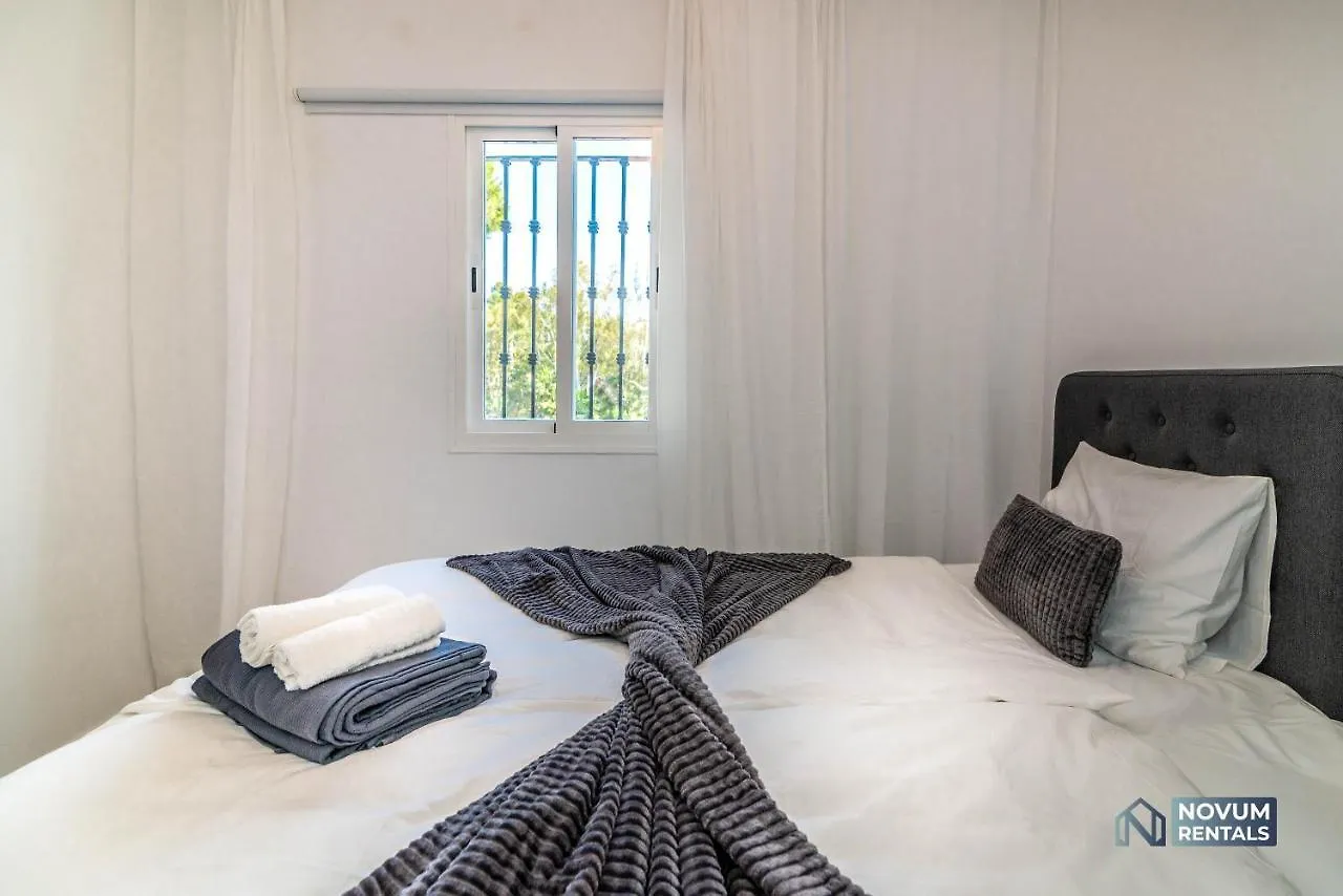 Sierra Park - 18 Newly Renovated Apartments With Pool, Gym, Jacuzzi And Padel Marbella